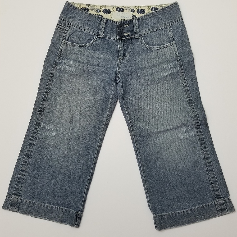 Maurices Relaxed Fit Destroyed Jean Capris